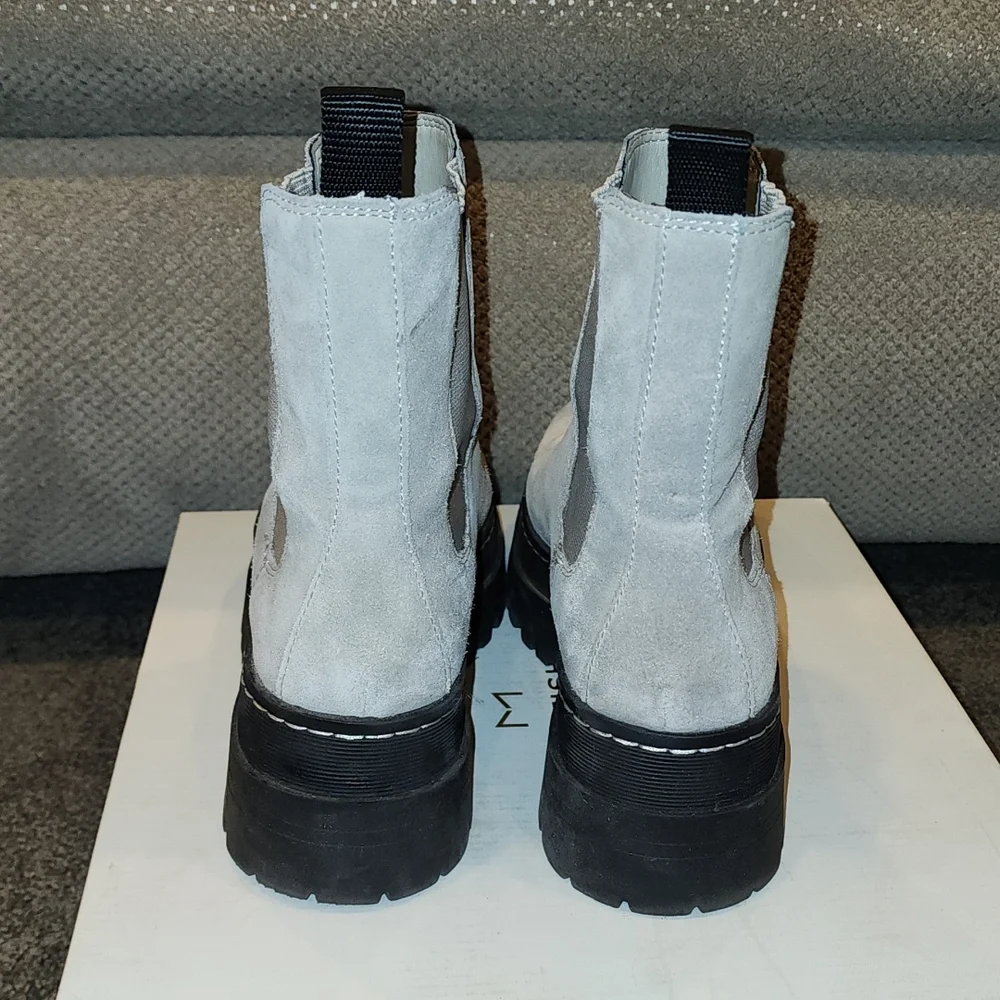 Marc Fisher light gray Pauline Lugsole Boots - Picture 5 of 9